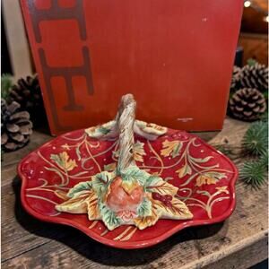 Fitz and Floyd Bountiful Holiday Collection 13-in Handled Basket New in Box